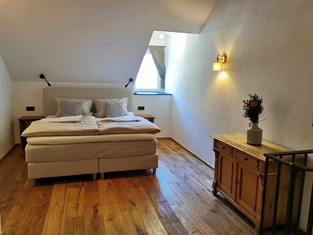 Alte Baeckerei Appartement Bescheid Buitenkant foto