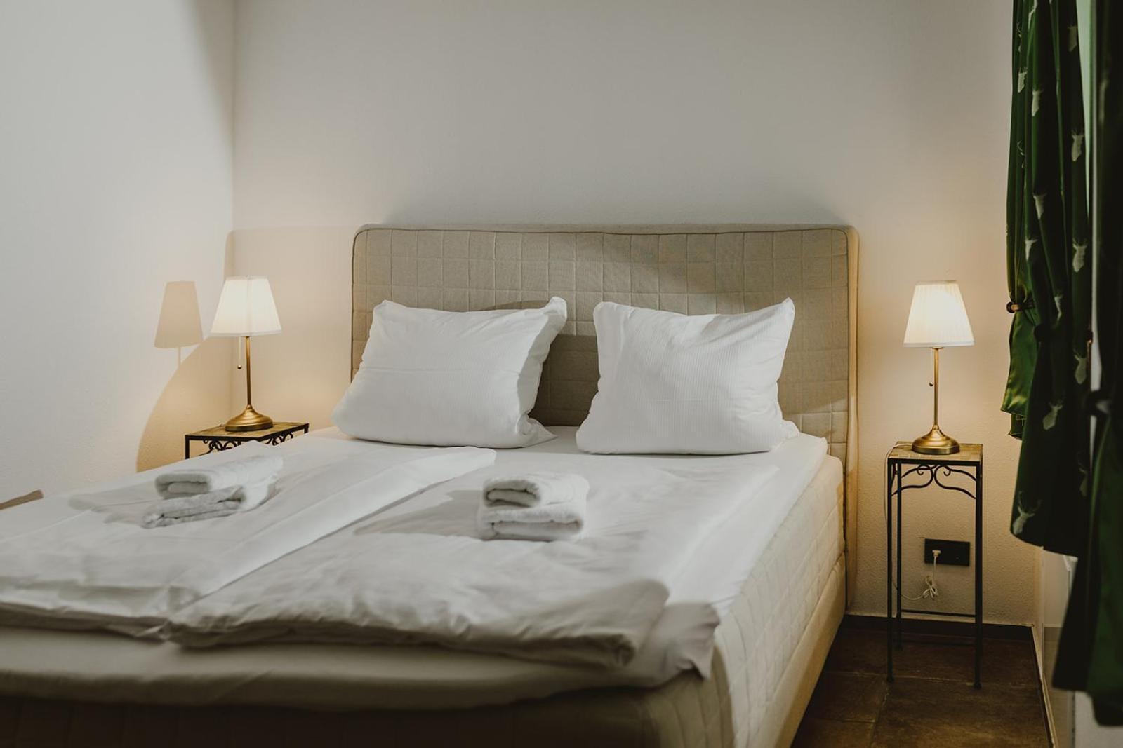 Alte Baeckerei Appartement Bescheid Buitenkant foto