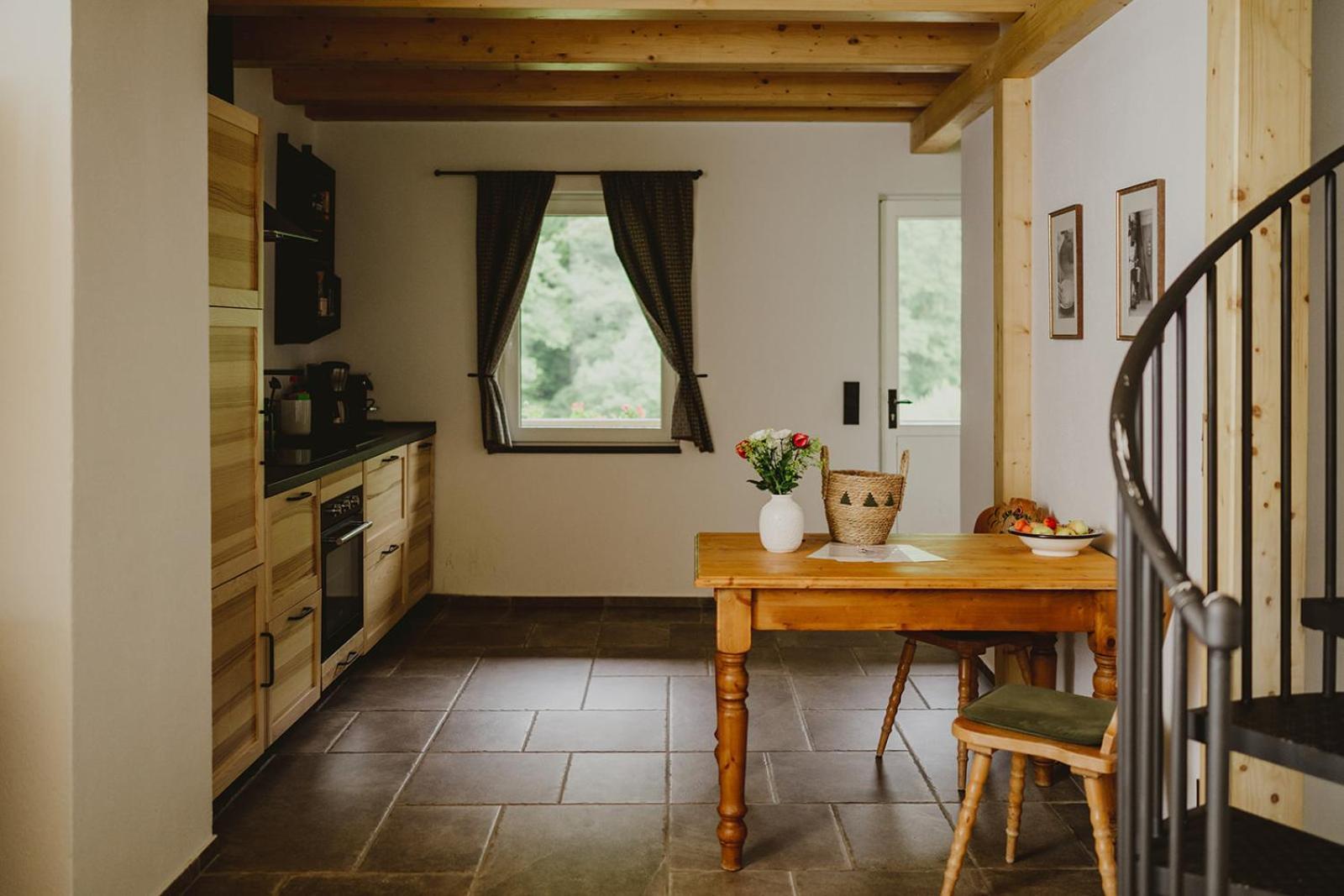 Alte Baeckerei Appartement Bescheid Buitenkant foto