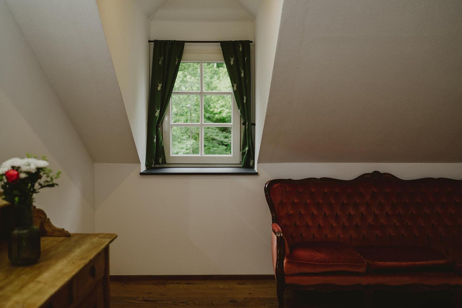 Alte Baeckerei Appartement Bescheid Buitenkant foto