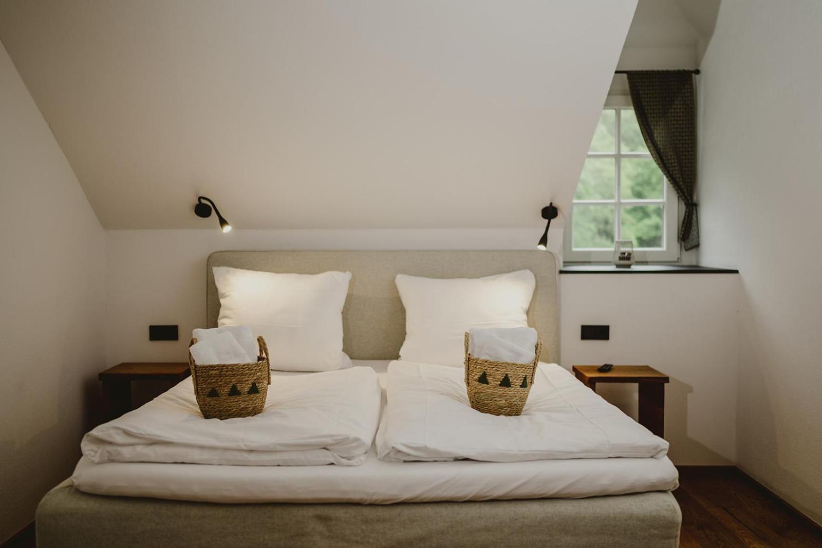 Alte Baeckerei Appartement Bescheid Buitenkant foto